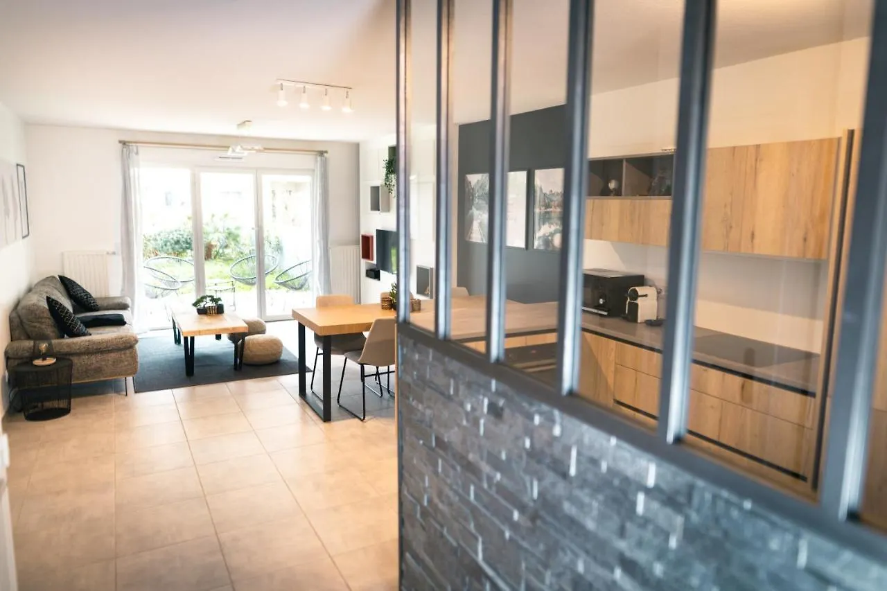 La Source Positive Apartment Aix-les-Bains France
